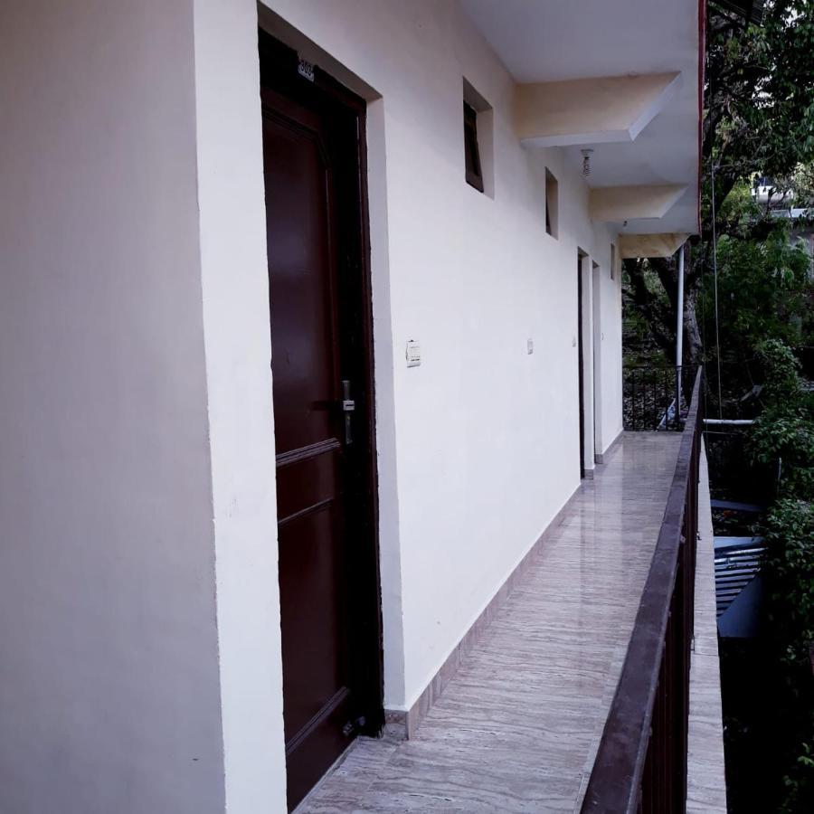 Hotel Om Palace McLeod Ganj Exteriér fotografie